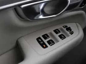 Volvo XC90 thumbnail 48