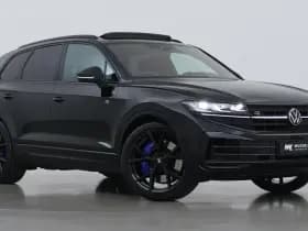 Volkswagen Touareg 3.0 TSi eHybrid 4MOTION R Edition | NIEUW | Nachtzicht | Massage | Panoramadak | 22 Inch | Luchtvering | Trekhaak