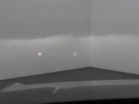 Volkswagen Touareg thumbnail 11