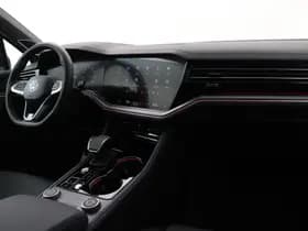 Volkswagen Touareg thumbnail 19