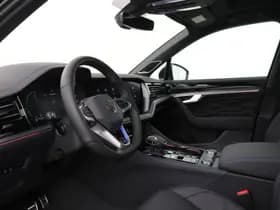 Volkswagen Touareg thumbnail 3