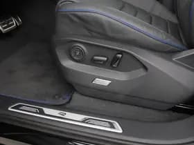 Volkswagen Touareg thumbnail 51