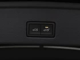 Volkswagen Touareg thumbnail 62