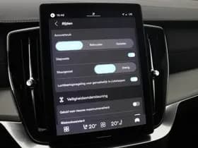 Volvo XC90 thumbnail 33