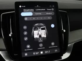 Volvo XC90 thumbnail 37