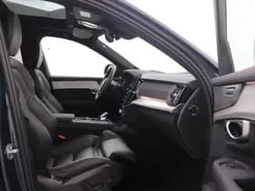 Volvo XC90 thumbnail 5