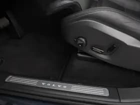 Volvo XC90 thumbnail 55