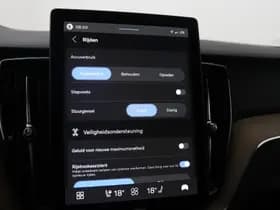 Volvo XC60 thumbnail 33