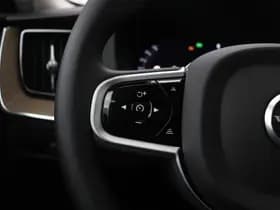 Volvo XC60 thumbnail 43