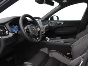 Volvo XC60 thumbnail 3