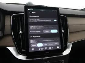 Volvo XC90 thumbnail 25