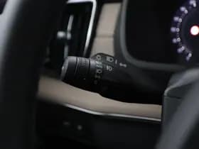 Volvo XC90 thumbnail 40