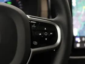 Volvo XC90 thumbnail 41