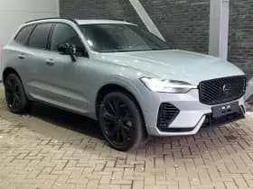 Volvo XC60 T8 Plug-in hybrid Plus Black Edition | Luchtvering | Bowers&Wilkins | Trekhaak | 360° Camera | Massage | Head-Up