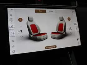 Land Rover Range Rover Evoque thumbnail 25