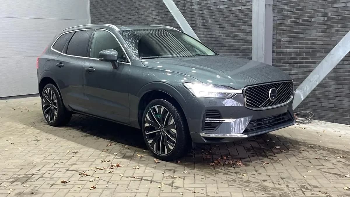 Volvo XC60 T6 Plug-in hybrid Ultra Bright | Head-Up | 360° Camera | Panoramadak | Massage | ACC | Stoel+Stuurverwarming — foto 1