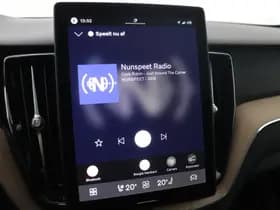 Volvo XC60 thumbnail 25