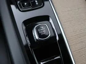 Volvo XC60 thumbnail 40