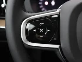 Volvo XC60 thumbnail 43