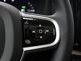 Volvo XC60 thumbnail 45