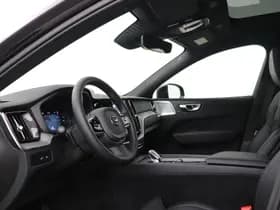 Volvo XC60 thumbnail 3