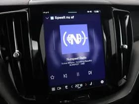 Volvo XC60 thumbnail 25