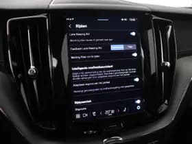 Volvo XC60 thumbnail 35