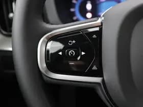 Volvo XC60 thumbnail 42