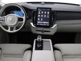 Volvo XC90 thumbnail 4