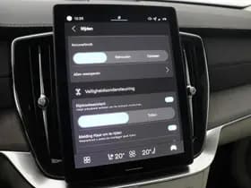 Volvo XC90 thumbnail 32