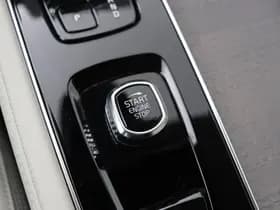 Volvo XC90 thumbnail 41