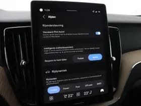 Volvo XC60 thumbnail 30