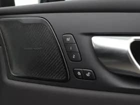 Volvo XC60 thumbnail 48