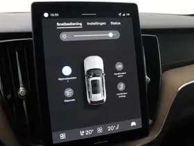 Volvo XC60 thumbnail 30