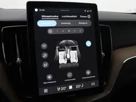 Volvo XC60 thumbnail 35