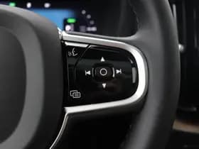 Volvo XC60 thumbnail 45
