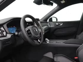 Volvo XC60 thumbnail 3