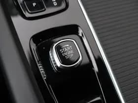 Volvo XC60 thumbnail 40