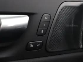 Volvo XC60 thumbnail 47