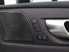 Volvo XC60 thumbnail 50