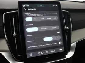 Volvo XC90 thumbnail 37
