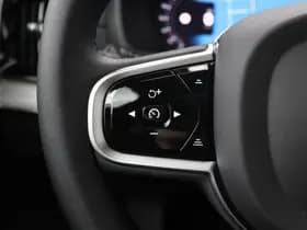 Volvo XC90 thumbnail 44
