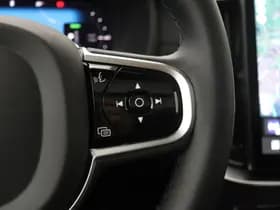 Volvo XC90 thumbnail 46