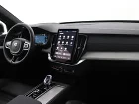 Volvo XC90 thumbnail 17