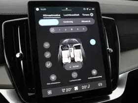 Volvo XC90 thumbnail 38