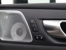 Volvo XC60 thumbnail 53