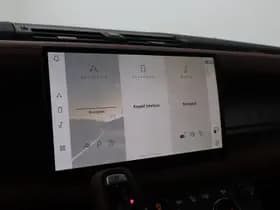 Land Rover Defender thumbnail 23