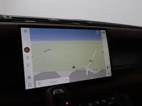 Land Rover Defender thumbnail 26