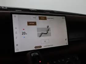 Land Rover Defender thumbnail 31