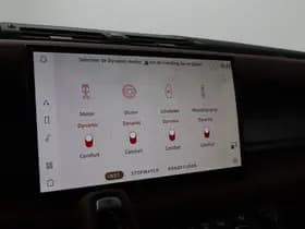 Land Rover Defender thumbnail 36